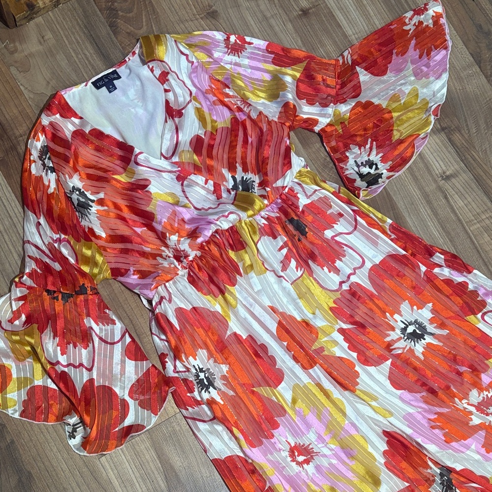 Fig & Vine floral dress size M, long